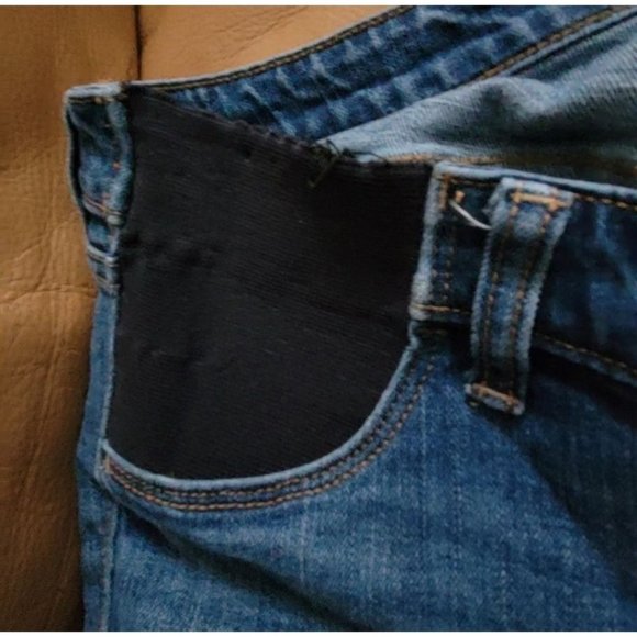 Maternity- Old Navy Jeans - Picture 3 of 6